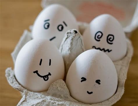 47 Best Egg Faces Images On Pinterest Funny Eggs Easter And Egg Art