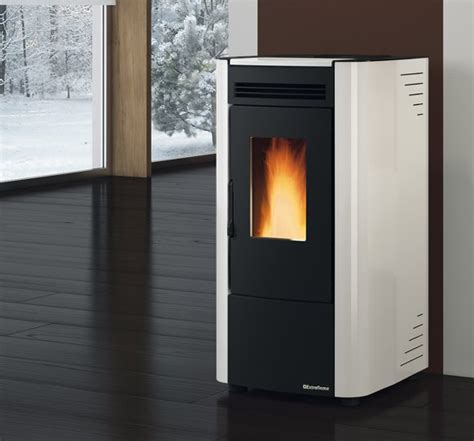 Stufa A Pellet Ketty Evo La Nordica Extraflame Kw