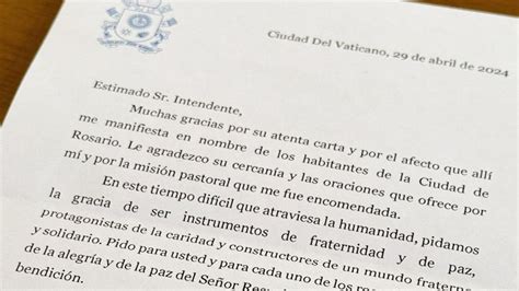 Javkin recibió la respuesta del Papa Francisco a su carta de agradecimiento