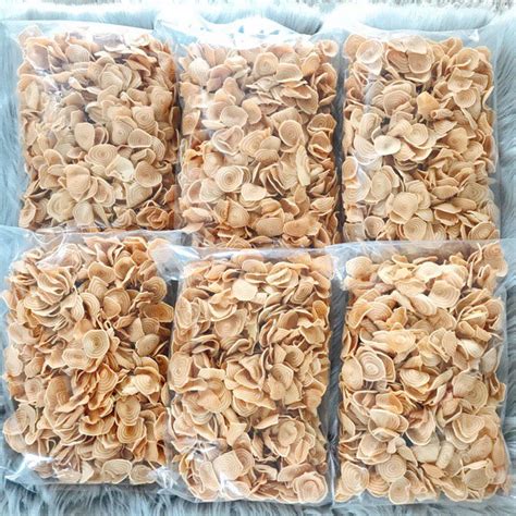 Kerepek Bawang Food Drinks Homemade Bakes On Carousell