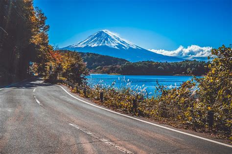 8 favorite scenic spots on road trip routes in Japan - Drive along ...