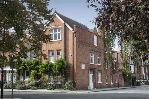 Knatchbull Road Camberwell Se Bed End Of Terrace House For Sale