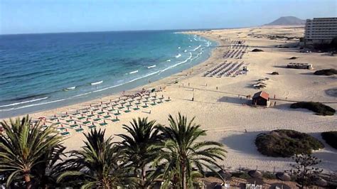 Beach Corralejo Fuerteventura and Clubhotel Riu Olivia Beach Resort ...