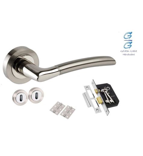 Indiana Style Modern Chrome Door Handles On Rose With Duo Finish Lock