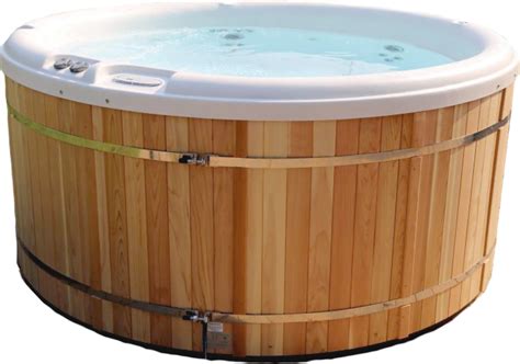 Aqua Cedar Oasis 6 Person Wooden Round Hot Tub