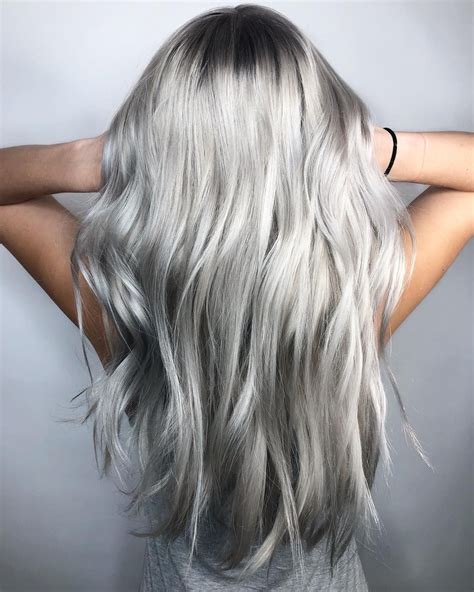 Stunning Silver Hair Ideas