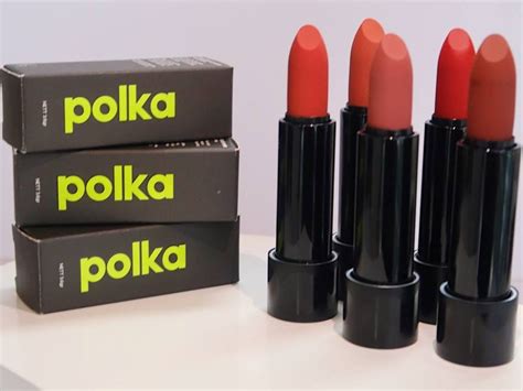 Review Polka Velvet Swipe Matte Lipstick Bibir Kering Dijamin