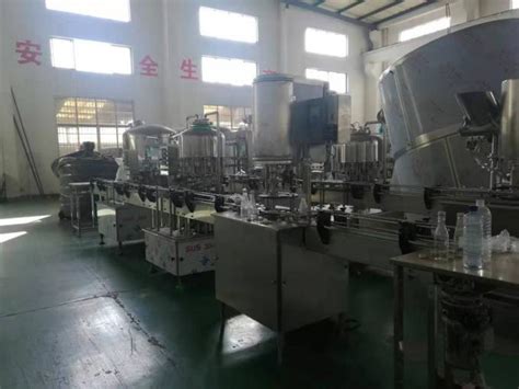 Alcohol Liquor Vodka Filling Machine For Glass Bottles With 075kw Power