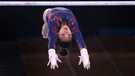 How Suni Lee, her father draw inspiration from each other | NBC Olympics