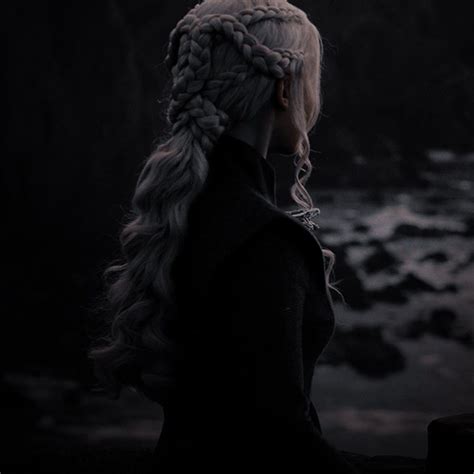 Daenerys Hairstyle Aesthetic S Daenerys Hair House Of Dragons