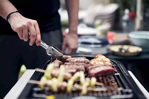 Quels sont les meilleurs barbecues électriques Comparatif 2023 France