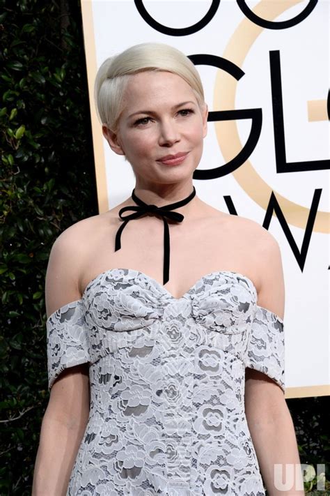 Photo Michelle Williams Attends The 74th Annual Golden Globe Awards In