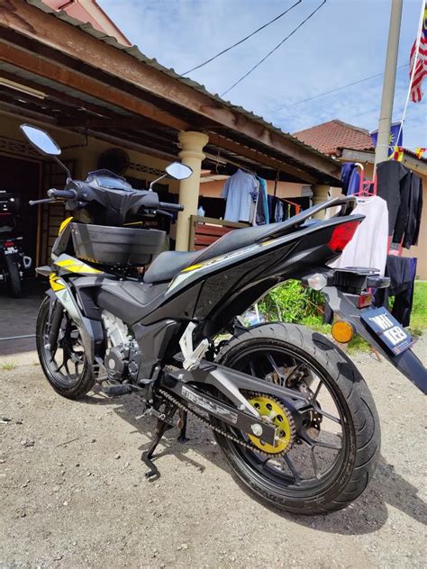 Yamaha Rs 150 V3 2022 Kuning Grey Motorbikes On Carousell