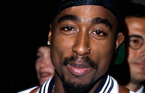 Jahre Nach Ungekl Rtem Mord An Us Rapper Tupac Shakur Verd Chtiger