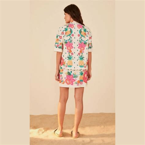 Camisa Farm Cropped Estampada Delicadeza Tropical Dom Store