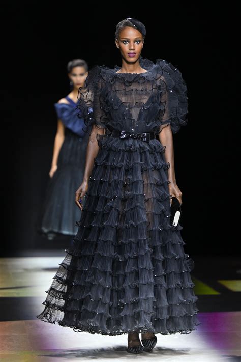 Giorgio Armani Prive Runway Paris Fashion Week Haute Couture Fall