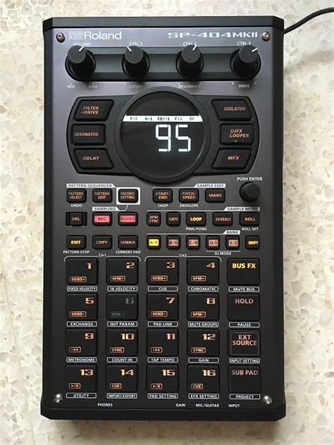 Roland SP 404MkII Reverb