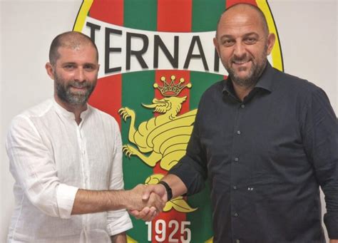 Ternana Esonerato Capozucca Scelto Il Nuovo Direttore Sportivo