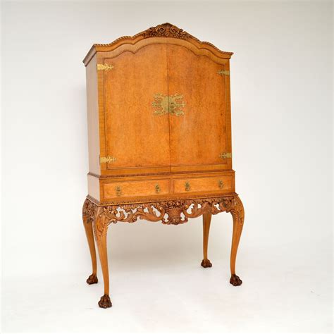 Antique Burr Walnut Queen Anne Style Cocktail Drinks Cabinet