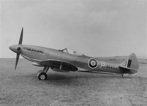 Prototype Supermarine Seafire Mk XVII NS493 | World War Photos