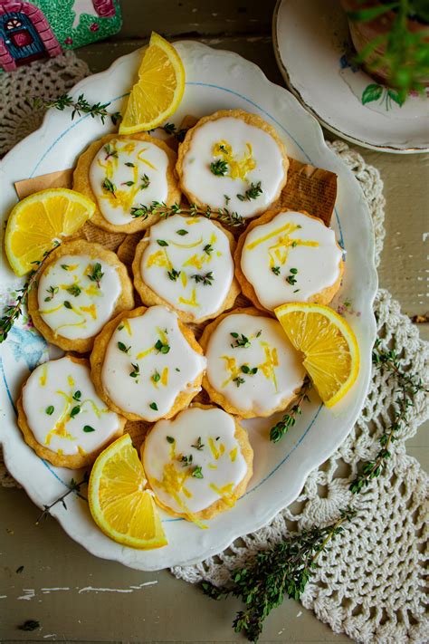 Lemon Thyme Tea Cookies with Lemon Icing: Bridgerton Inspired Perfect ...