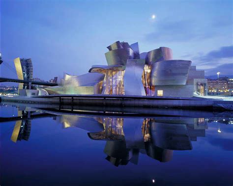 Guggenheim Museum Bilbao — Hansonla