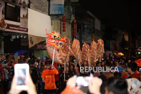 Atraksi Barongsai Meriahkan Bogor Street Festival Cap Go Meh