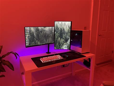 Update: Got a second monitor! :D : setups