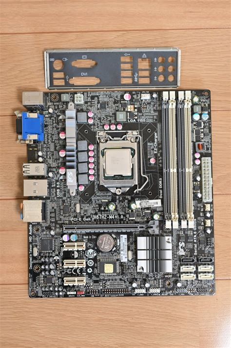 Yahoo!オークション - H67H2-M4 (INTEL H67) LGA1155 MicroATX CPU付