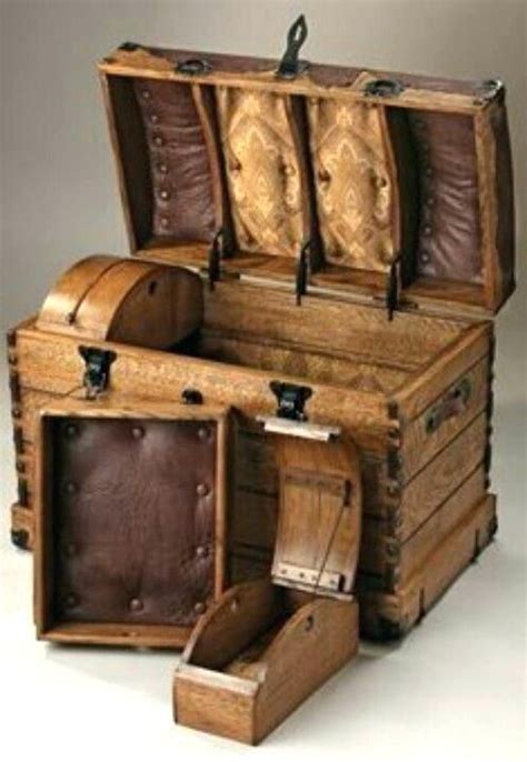 Antique Trunk Vintage Trunks And Chests Chest Storage Old Ebay Obsessed