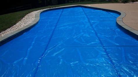 Best Solar Pool Covers: A Smart Buyer's Guide - Sunsoaked Solar