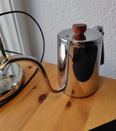 Se produkter som liknar NY Kaffekanna 600 ml svanhals på Tradera