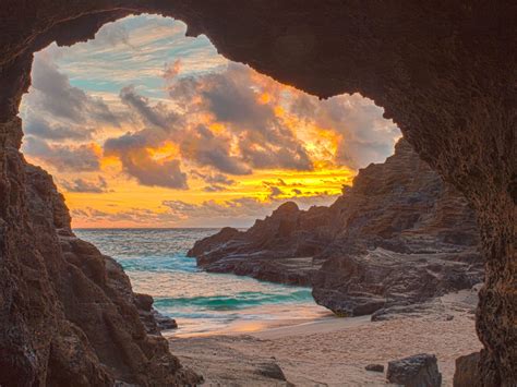 The Best Hidden Beaches In Hawaii