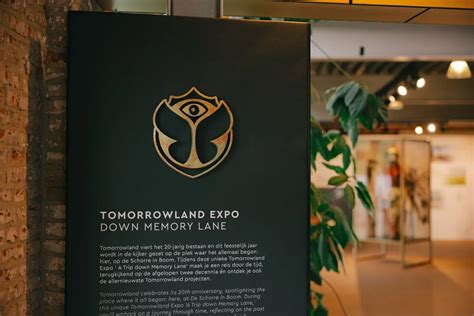 Radio Fg Tomorrowland Se D Voile Dans Une Expo