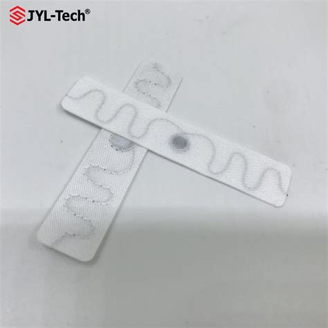 UHF Woven Passive Fabric RFID Laundry Linen Tag For Uniform Linen