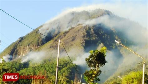 Dua Pendaki Gunung Panderman Yang Hilang Kontak Dinyatakan Selamat