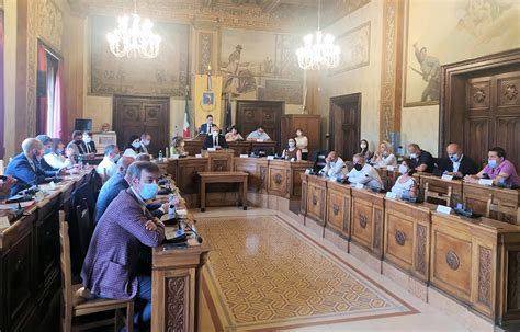 Nuovo Municipio Ok Del Consiglio Allaccordo Tombale Con Irim