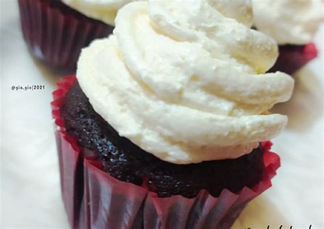 Resep Red Velvet Cupcake Oleh Gia Gio Cookpad