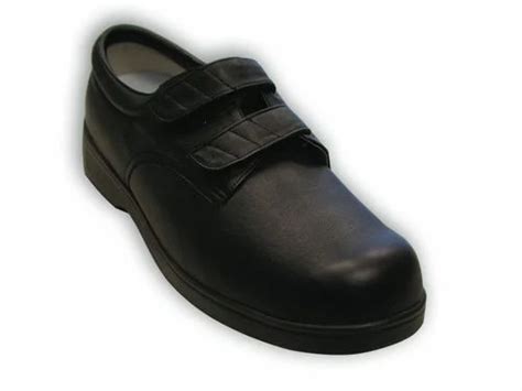 Diabetic Shoes/ Orthopedic Shoes at best price in Thane by Medica ...