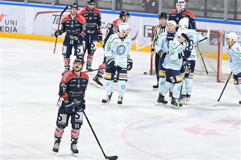 Hockey Sur Glace Ducs DAngers Six Matches De Suspension Pour Le