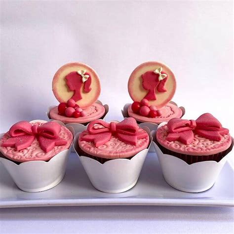 Cupcake da Barbie 20 inspirações para a sua festa Bolo Guaraná