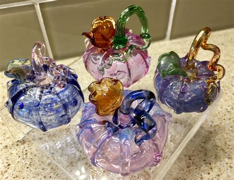 Beautiful Mini Glass Pumpkins By Vax Bowes Glass Pumpkins Glass