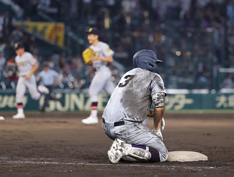 【甲子園】花巻東・佐々木麟太郎、プロ志望は？ 涙ながらに今後語る「岩手に戻って決めたい」 高校野球夏の甲子園写真ニュース 日刊スポーツ