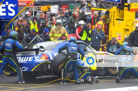 March Martinsville Virginia Usa Jimmie Johnson Pitstop