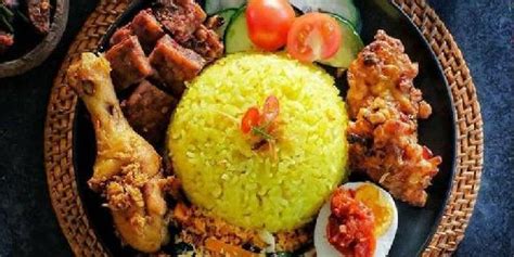 Daftar Harga Menu Delivery Starfood Mariso Makassar Terbaru 2023