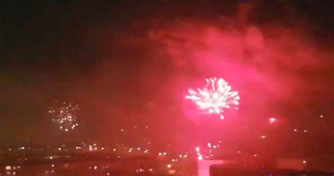 Revelion La Ploie Ti Noi Imagini Cu Focurile De Artificii Video