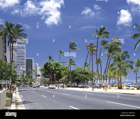 Kalakaua Avenue Oahu Hawaii Stock Photo 2561983 Alamy