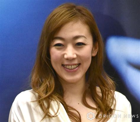 元フィギュア代表村主章枝超ミニ春コーデで美太もも 43歳の近影に反響スゴイ美脚スタイルいい 千葉日報オンライン