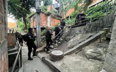 Morro Dos Macacos Tem Madrugada De Terror Com Intenso Tiroteiomorro Dos