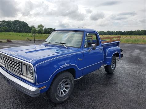 Christians 1977 Dodge D100 Holley My Garage